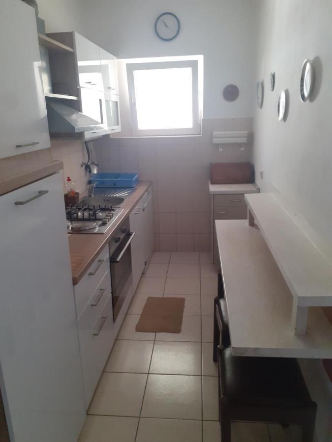 Apartmani Karuza Novalja Exterior foto